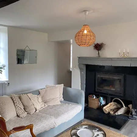 Дом отдыха Votre Maison De Famille Dans Le Perche *