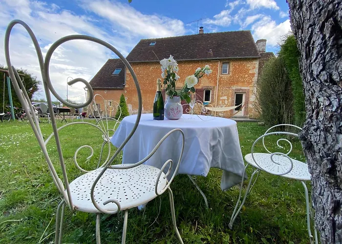 Holiday home Votre Maison De Famille Dans Le Perche